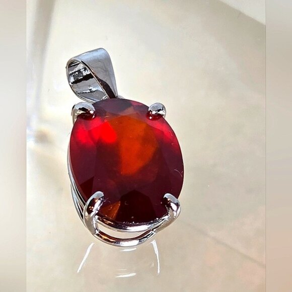 925 Sterling Silver Pendant with Natural Hessonite Garnet 14x10mm Gem - Picture 7 of 7